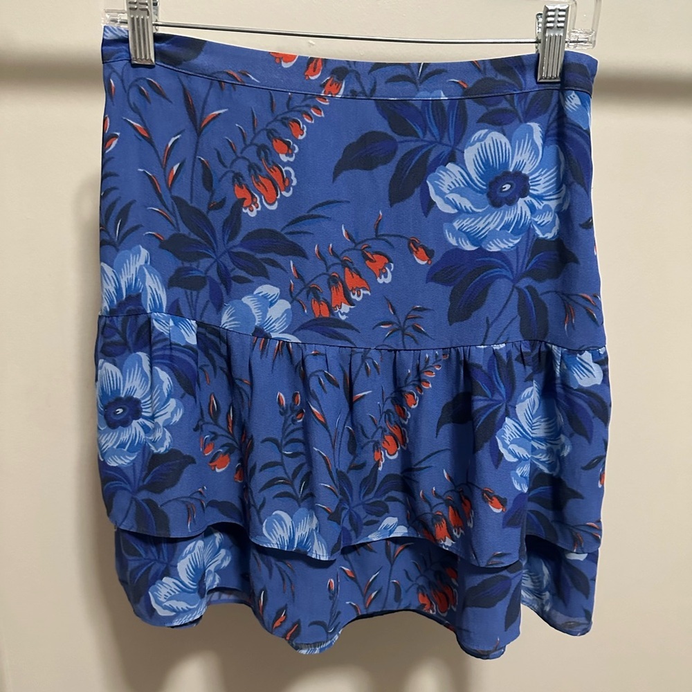 Loft Blue and Red Floral Tiered Mini Skirt size 2 - 30” waist